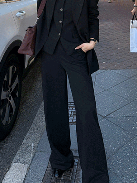 21.中寬版落地西裝褲