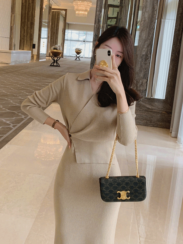 Basic Me Dress 簡約V領修身連身裙- Black 黑色 (CB531) main image 1