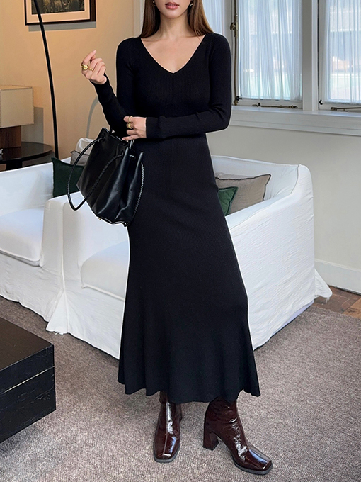 2.48支15%羊毛混紡V領洋裝